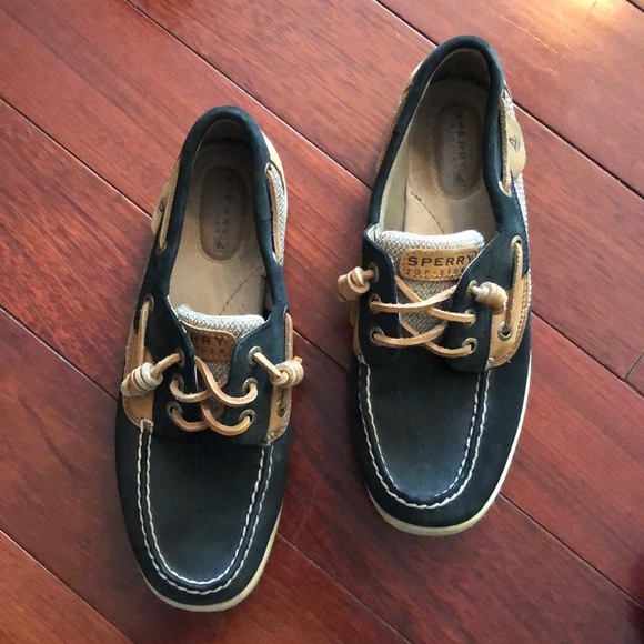 ❗️ SOLD ❗️• { Sperry } • Top-Sider Ivyfish - Picture 3 of 5
